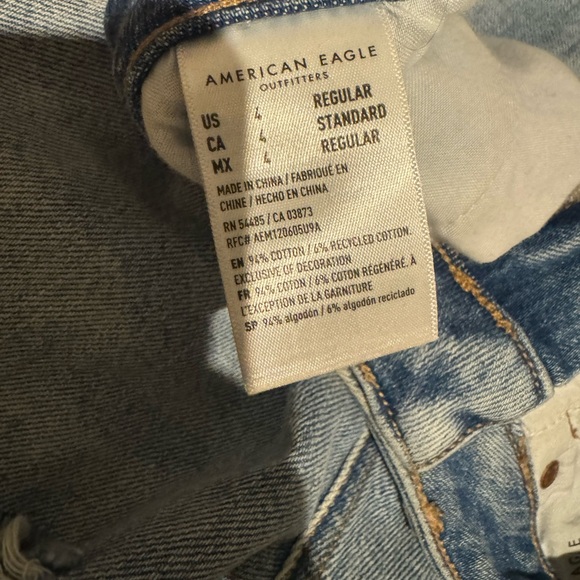 American Eagle Mom Jeans - Picture 3 of 3